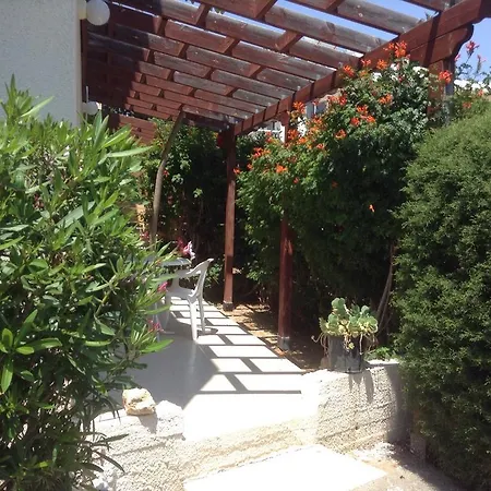 Апартаменты Constantia Gardens *