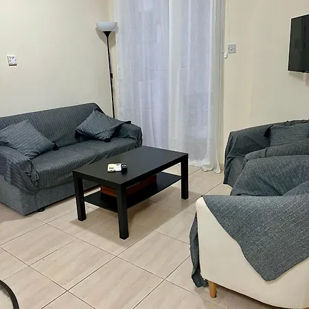 Апартаменти Constantia Gardens Пафос