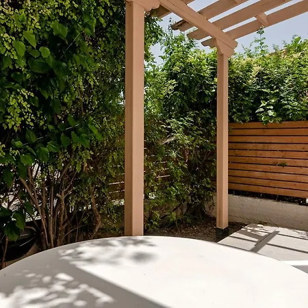 Constantia Gardens Apartmán *